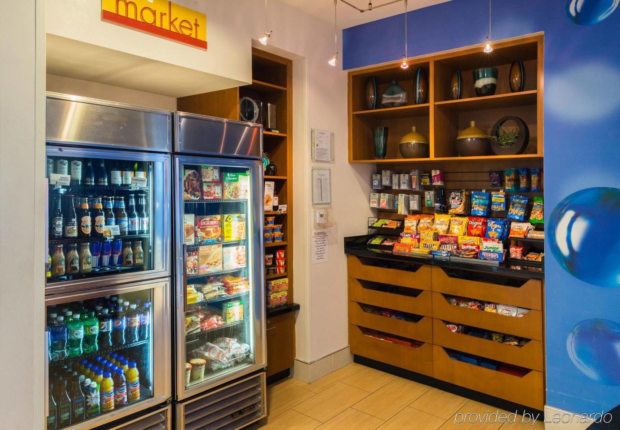 Springhill Suites By Marriott Corona Riverside Екстер'єр фото
